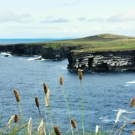 Traditional Near The Wild Atlantic Way Holiday home